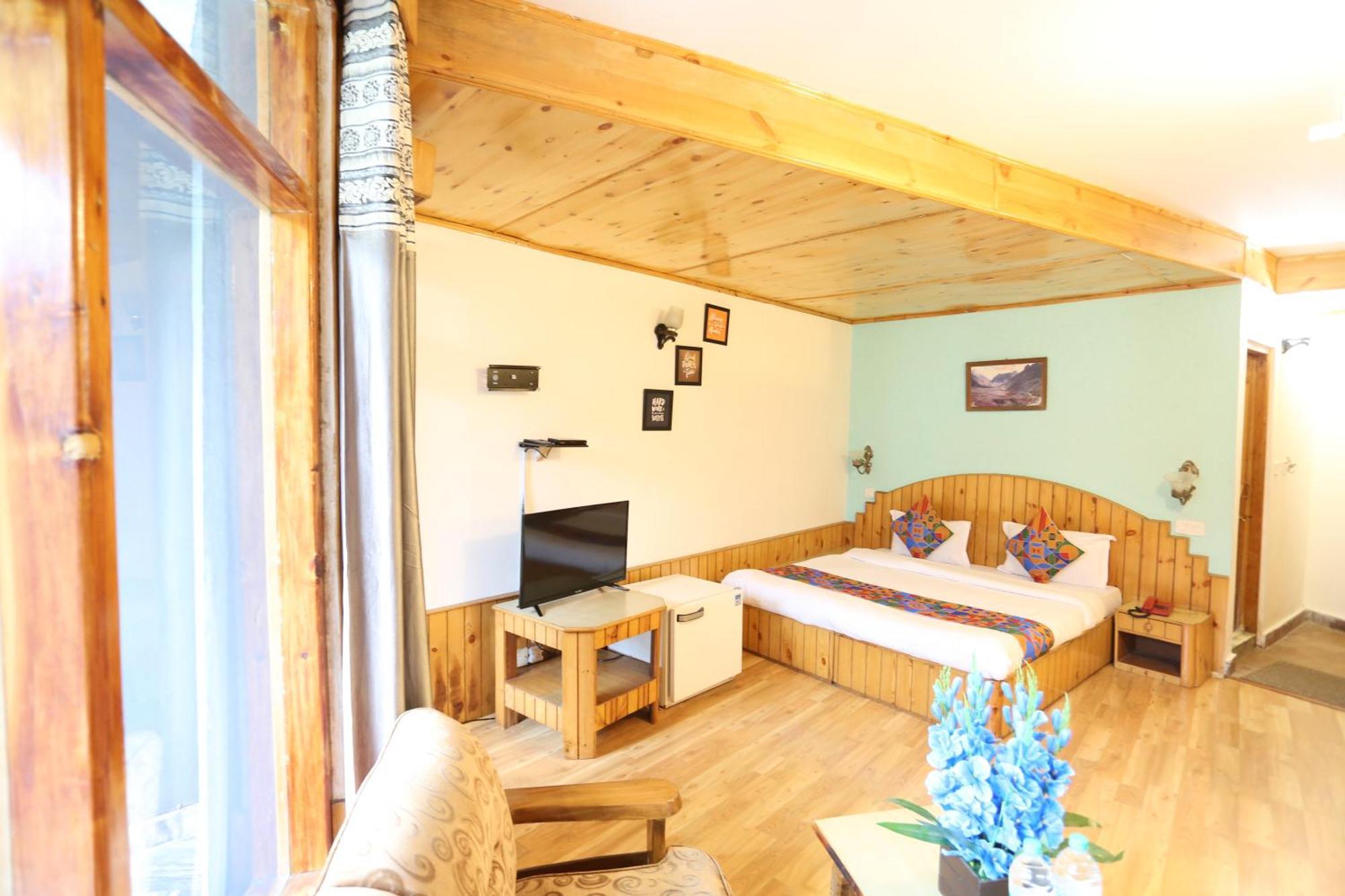 Hotel Surbhi Vashist Екстериор снимка