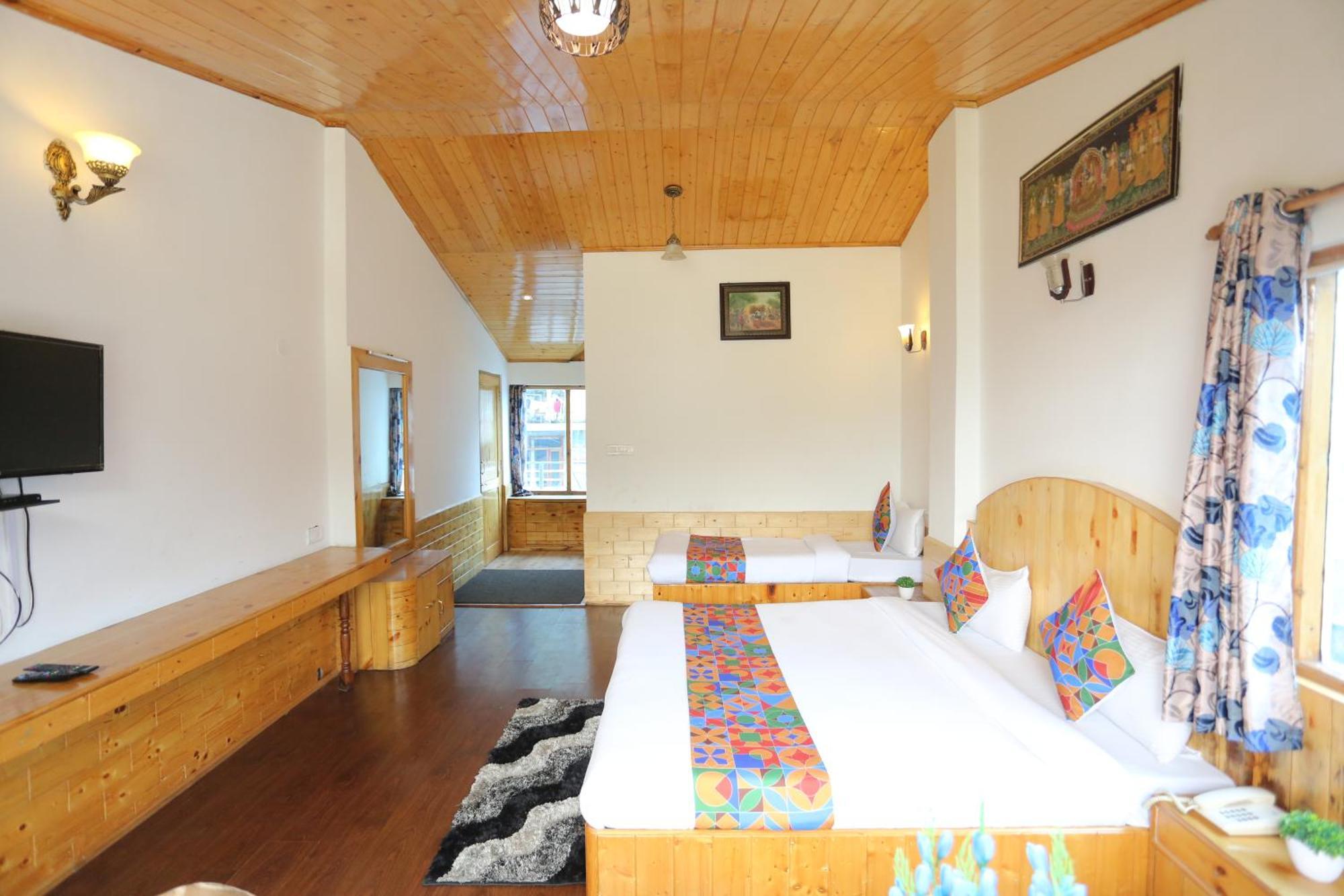 Hotel Surbhi Vashist Екстериор снимка