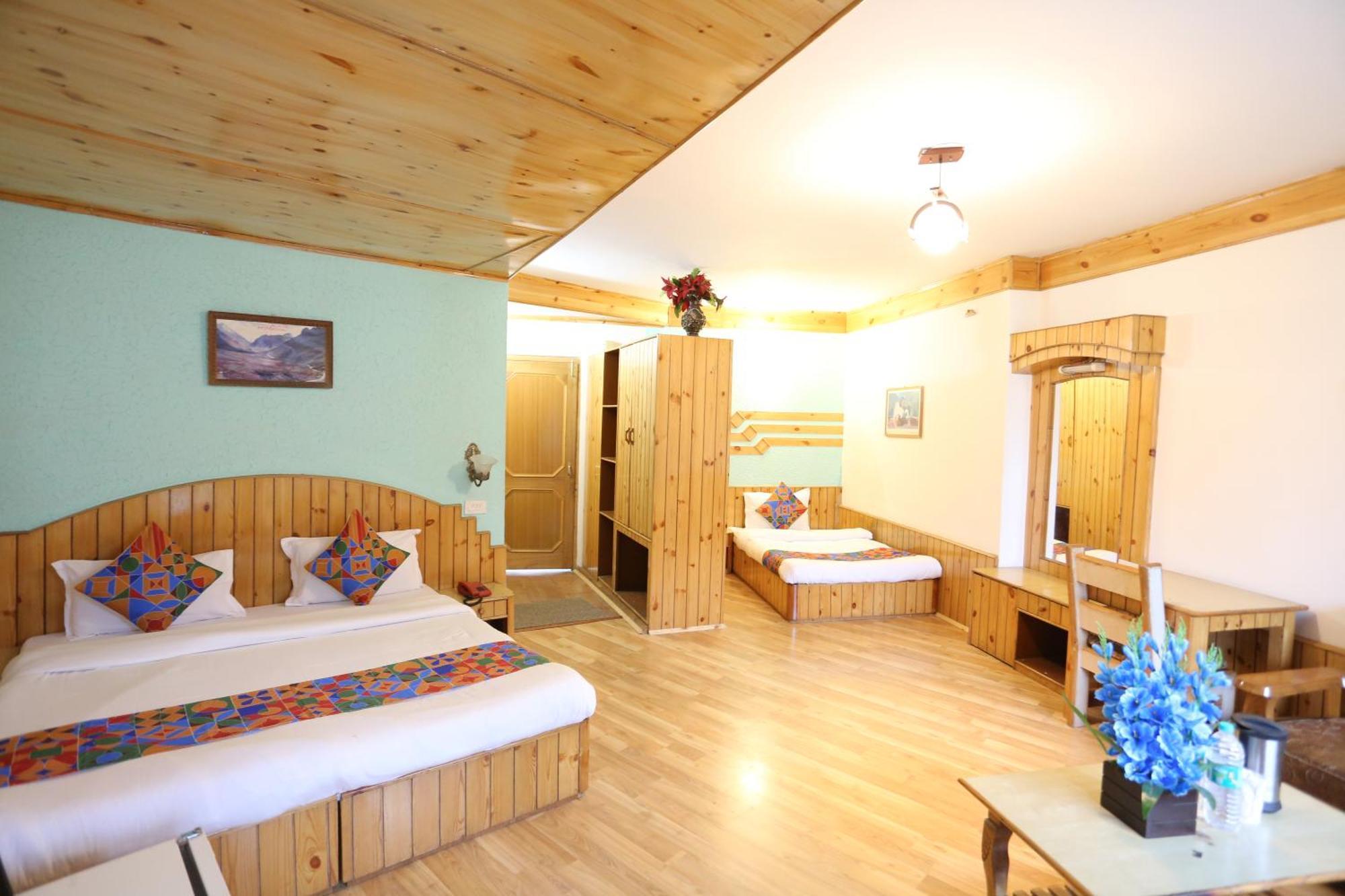 Hotel Surbhi Vashist Екстериор снимка