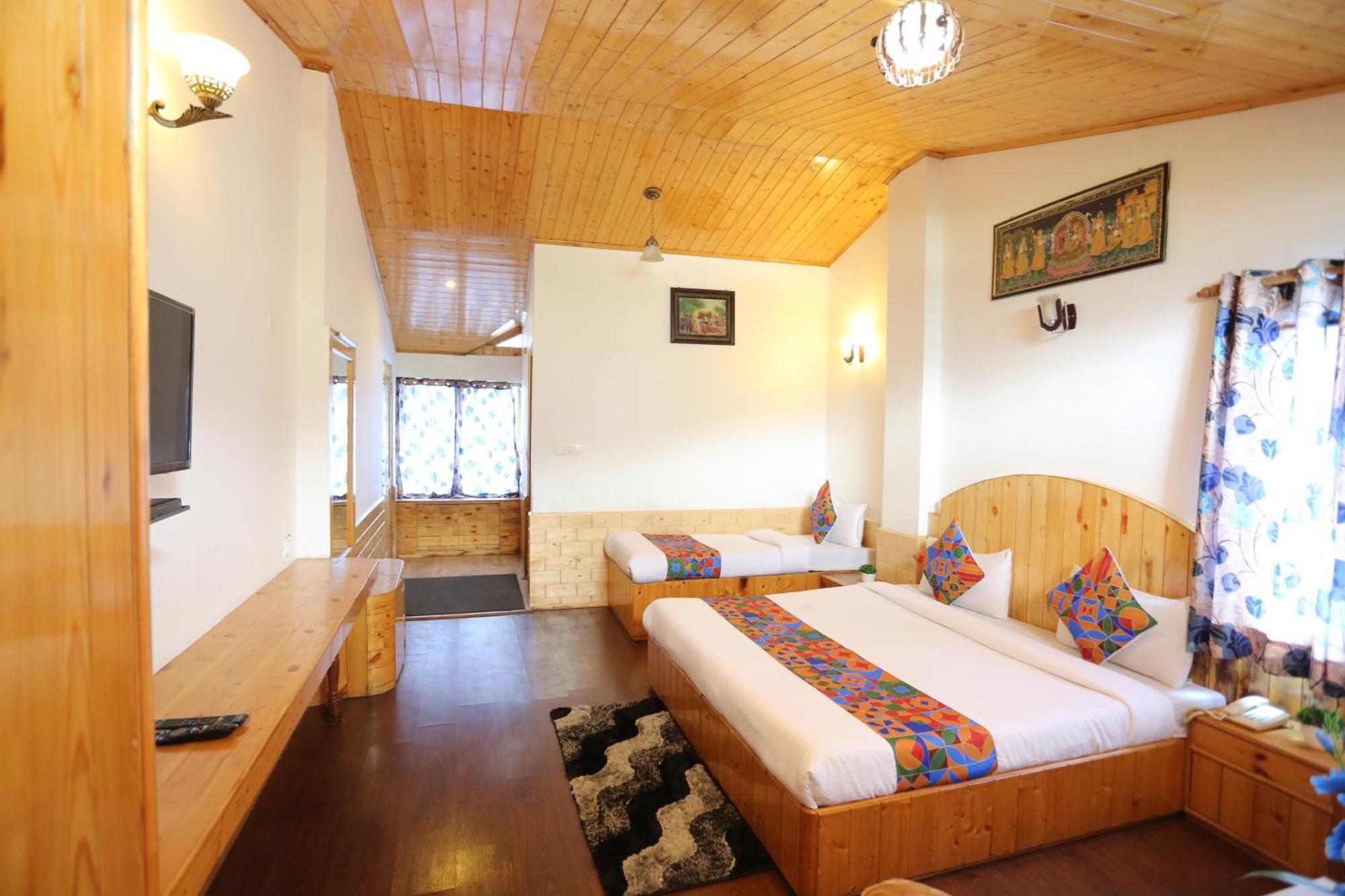 Hotel Surbhi Vashist Екстериор снимка